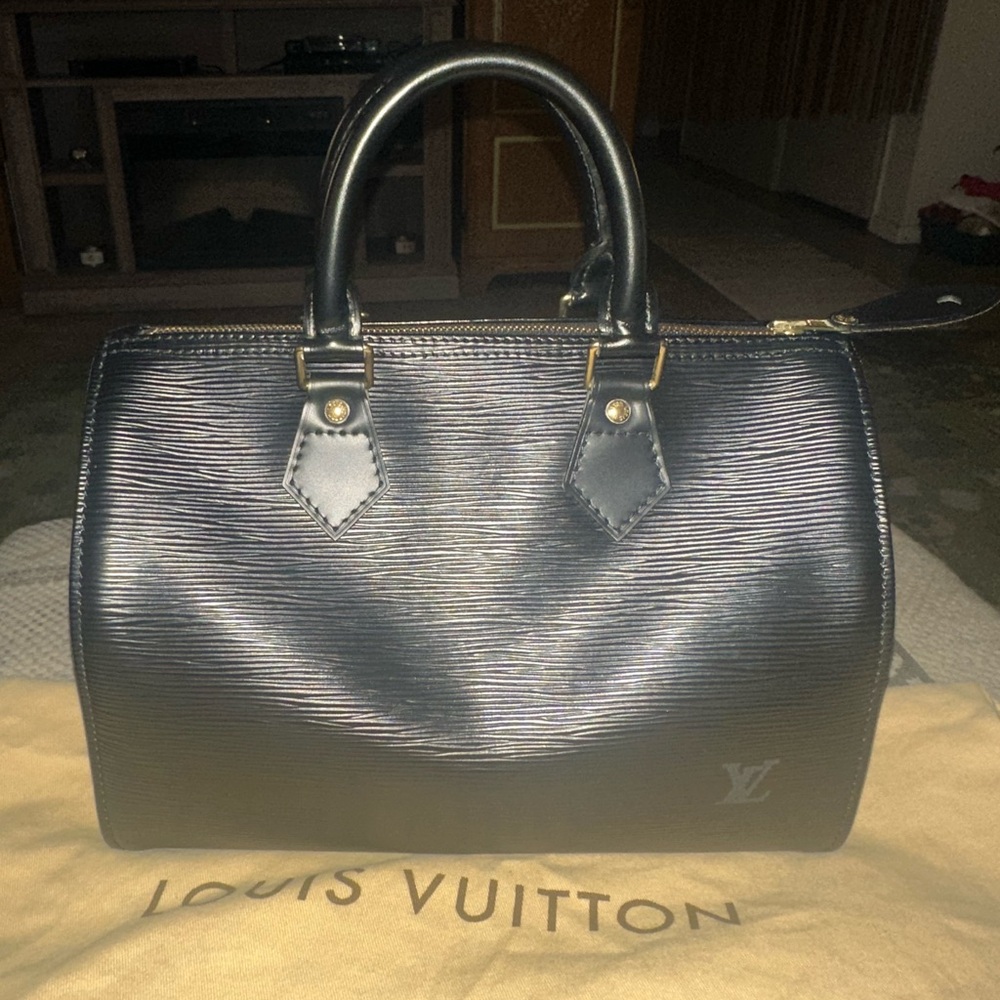 Louis Vuitton speedy 25